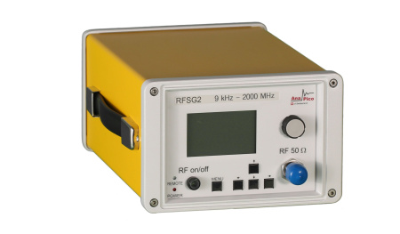Генератор сигналов AnaPico RFSG2