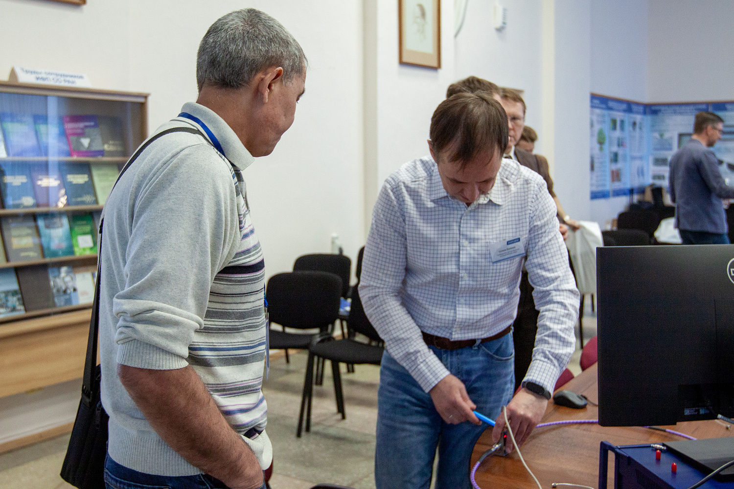 Итоги семинара «Измерение ВЧ- и СВЧ-характеристик в коаксиальном тракте и на пластинах»