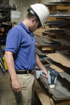 Спектрометр рентгенофлуоресцентный портативный Bruker EOS Спектрометр рентгенофлуоресцентный портативный Bruker EOS