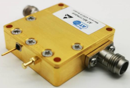 Генератор управляемый напряжением коаксиальный Atmicrowave AT-VCO-0510A