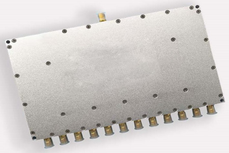 Делитель мощности 12-полосный Qualwave QPD12-700-6000-30-S