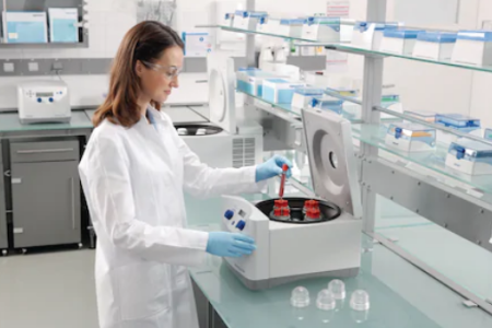 Центрифуга Eppendorf Centrifuge 5702 Центрифуга Eppendorf Centrifuge 5702