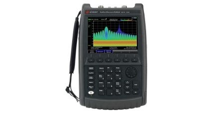 Портативный комбинированный СВЧ-анализатор Keysight FieldFox N9917B
