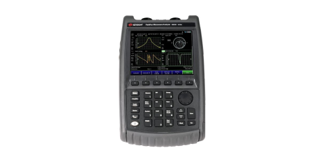 Портативный комбинированный СВЧ-анализатор Keysight FieldFox N9953B