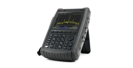 Портативный анализатор спектра Keysight FieldFox N9962A