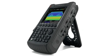 Портативный СВЧ-анализатор спектра Keysight FieldFox N9961B