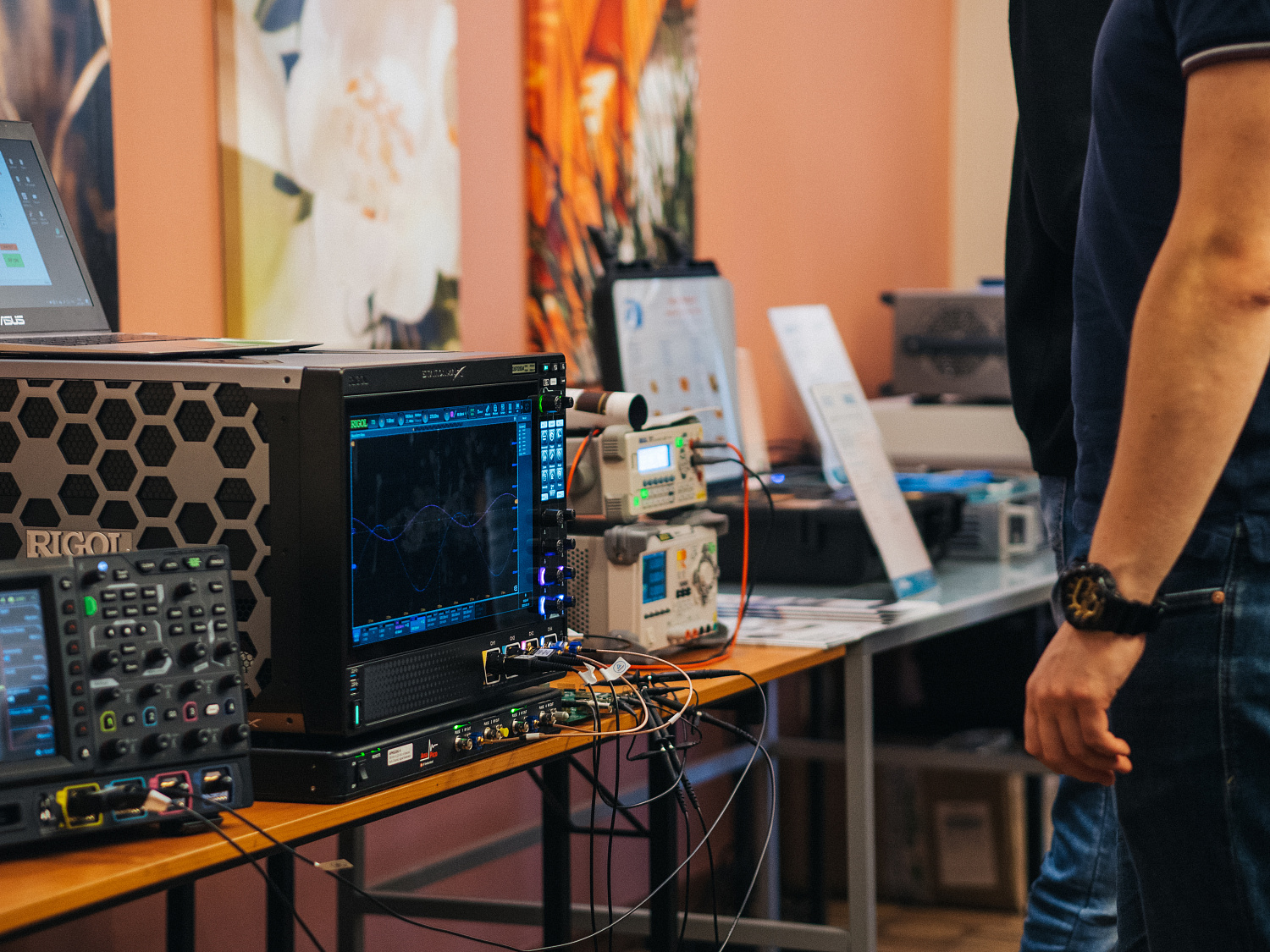 В Красноярске прошёл семинар ГК «Научное оборудование»