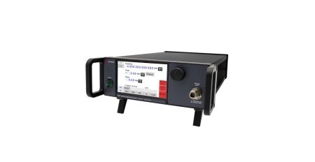 Одноканальный векторный генератор сигналов Keysight AP5041A G3