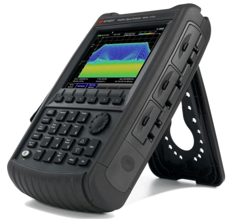 Анализатор портативный FieldFox Keysight (Agilent) N9934B Анализатор портативный FieldFox Keysight (Agilent) N9934B