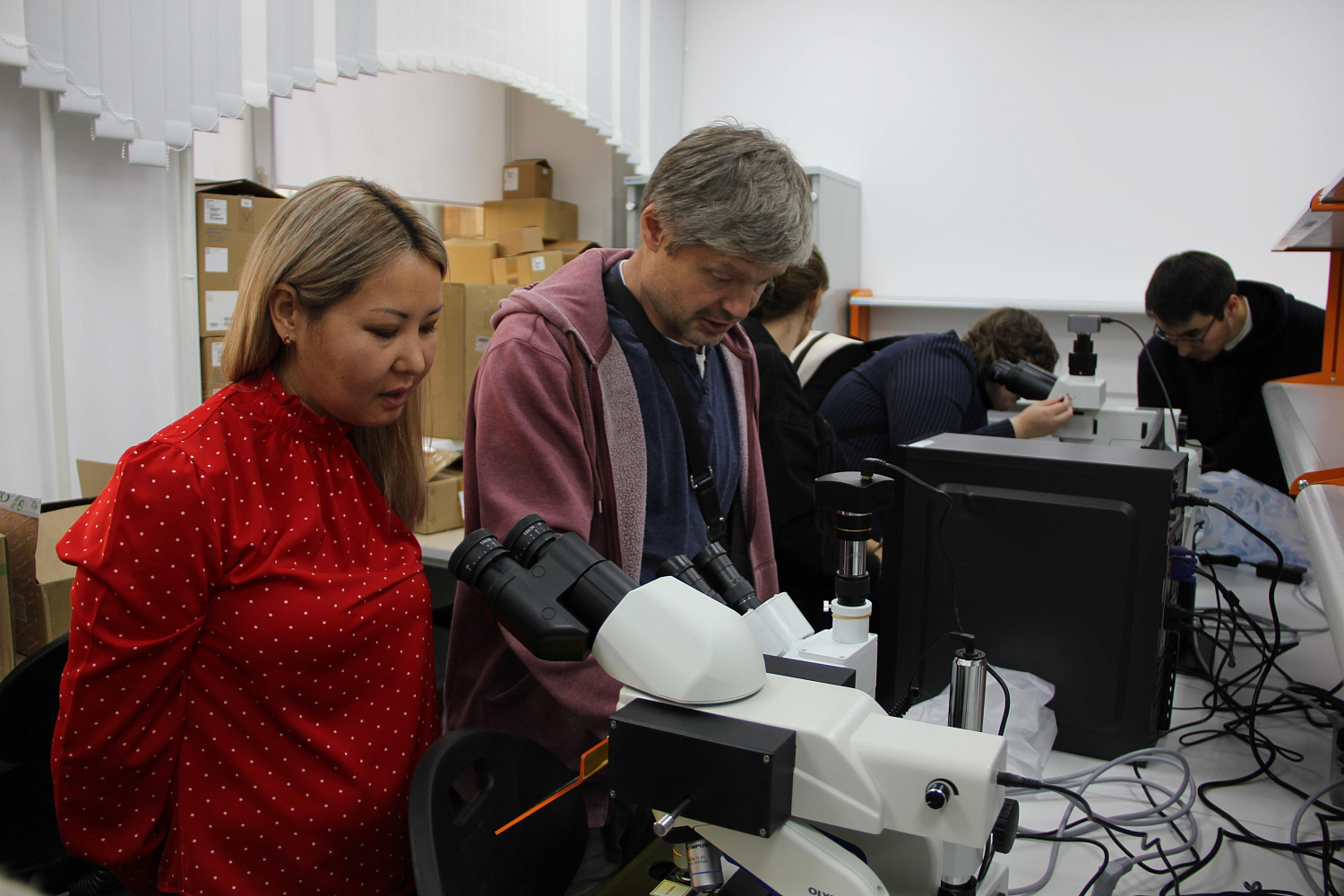 Микроскопы для ХНГИ ИМ. Н.Ф. КАТАНОВА