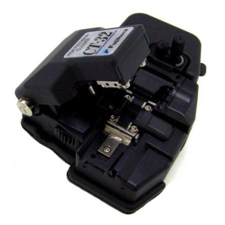 Скалыватель оптических волокон Fujikura CT-32