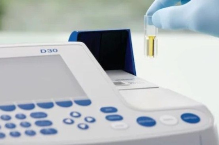 Кювета Eppendorf Semi-micro Vis Cuvette