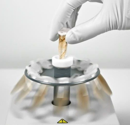 Вортекс-центрифуга Biosan FV-2400 (в белом корпусе) Вортекс-центрифуга Biosan FV-2400 (в белом корпусе)