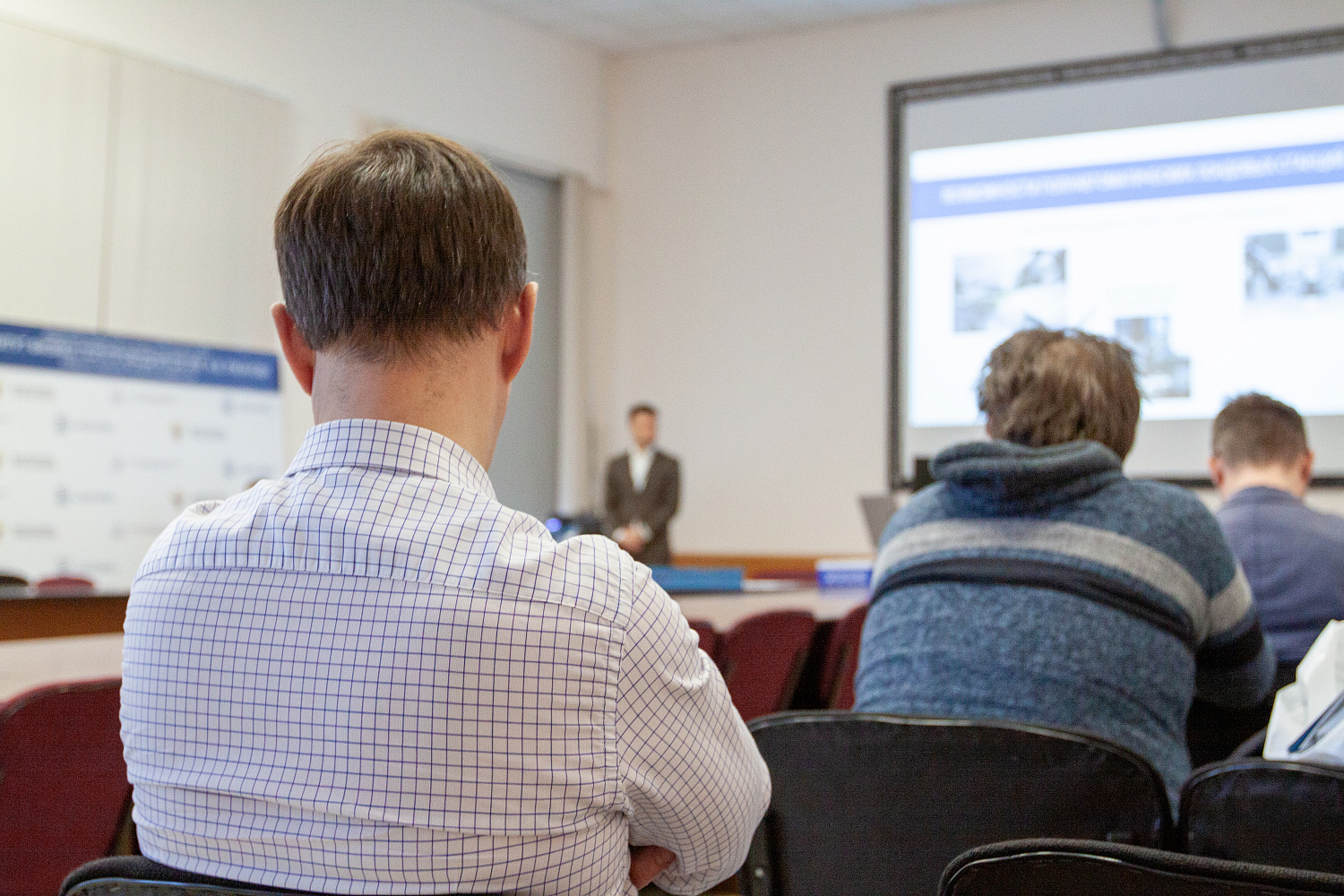 Итоги семинара «Измерение ВЧ- и СВЧ-характеристик в коаксиальном тракте и на пластинах»