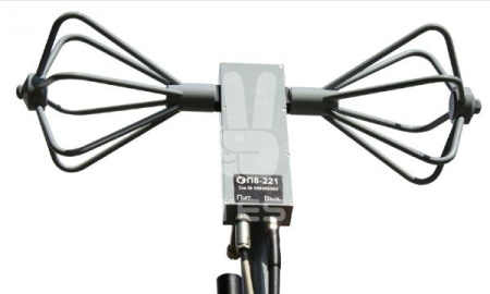 Антенна измерительная дипольная СКАРД П6-221