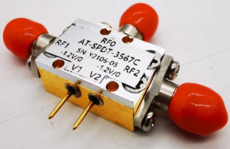 Переключатель на FET-транзисторах Atmicrowave AT-SPDT-3567C