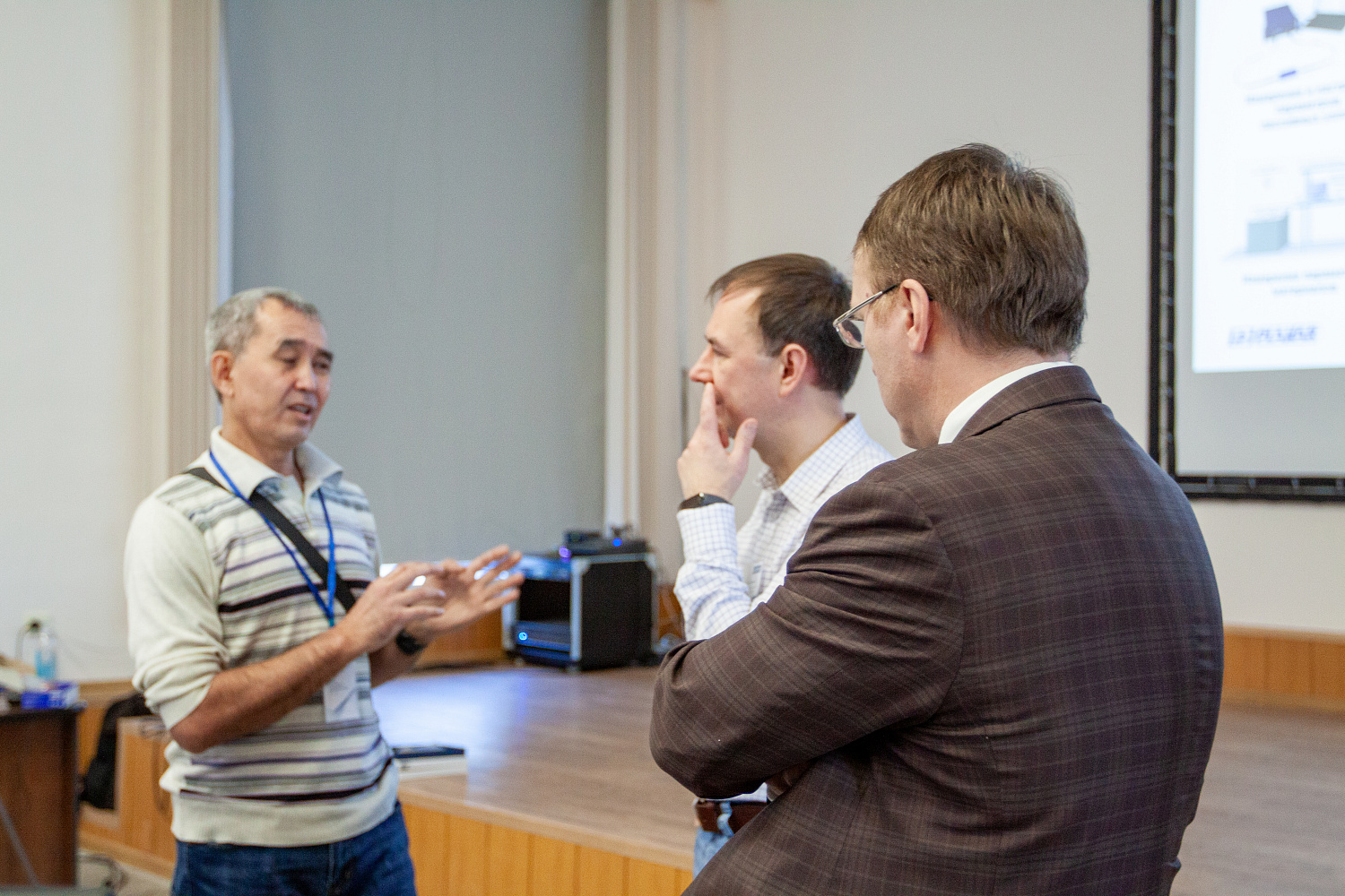 Итоги семинара «Измерение ВЧ- и СВЧ-характеристик в коаксиальном тракте и на пластинах»